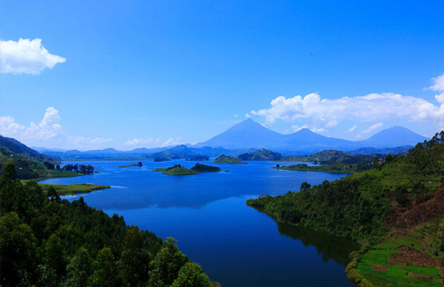 Lake-Bunyonyi